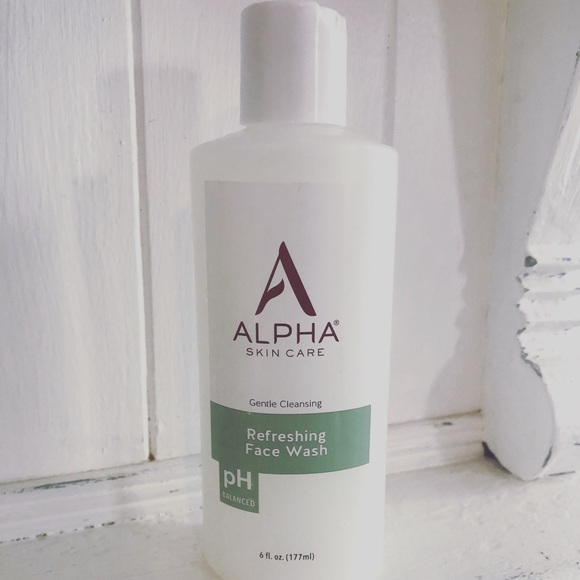 alpha refreshing face wash